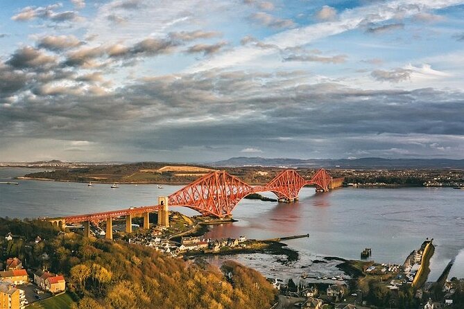 2-Day Loch Lomond, West Highlands, Glencoe & Oban Tour - Glenfinnan brings Jacobites and Harry Potter together