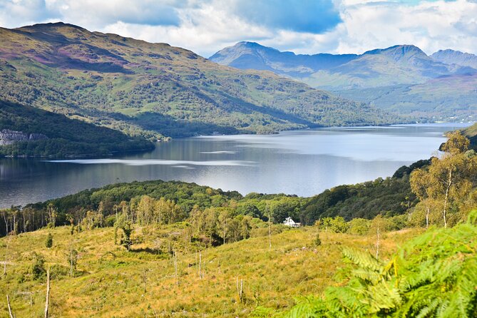 2-Day Loch Lomond, West Highlands, Glencoe & Oban Tour - The Kelpies begin the morning with industrial drama