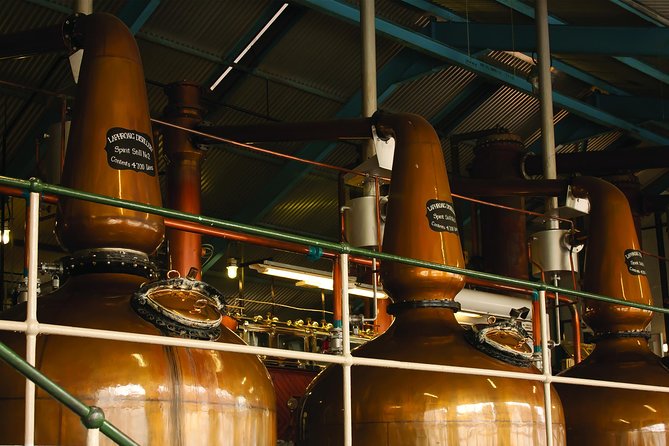 4-Day Islay & Whisky Tour Including Admissions from Edinburgh - Bowmore, Kilchoman, and Bunnahabhain on day two