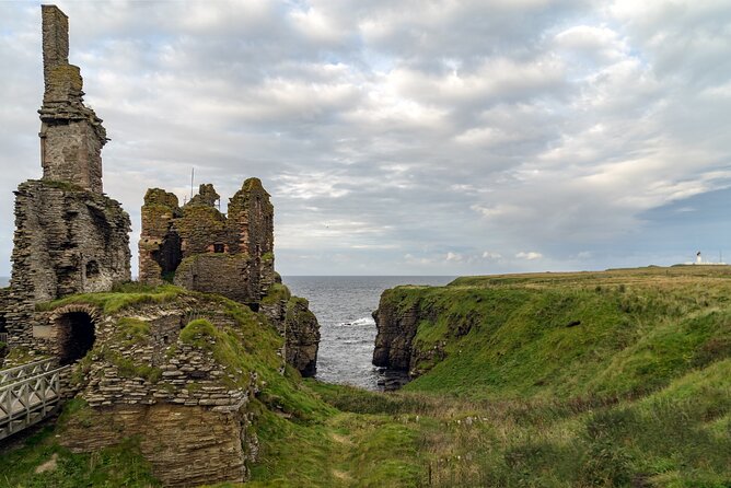 5 Day Orkney Islands and North Coast 500 Tour from Edinburgh - Day One: Cairngorms, Culloden, and ancient Clava Cairns