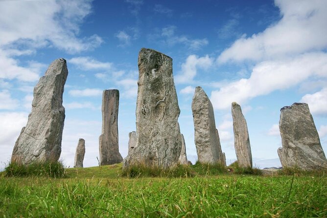 5-Day Outer Hebrides & the Scottish Highlands Small-Group Tour from Edinburgh - Minibus comfort, group size, and accommodation