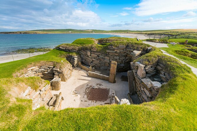 8 Day Isle of Skye, Orkney & North Coast 500 tour from Edinburgh - Day 1: Dunkeld, the Highland Folk Museum and Culloden