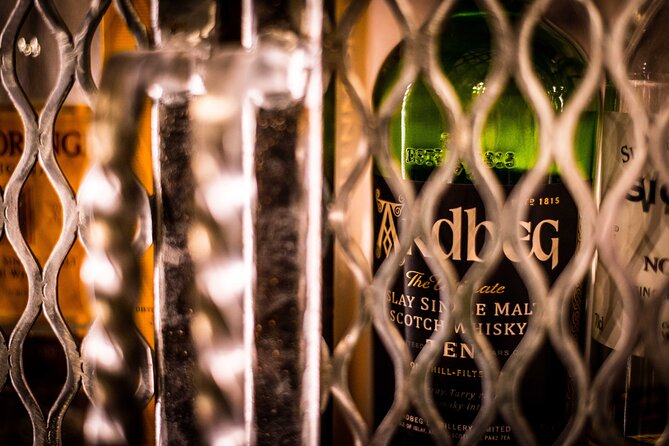 90min Underground Whisky Tasting in Edinburgh's Old Town - Key points at a glance