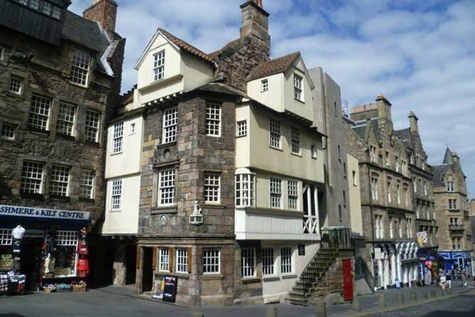 A History of Witchcraft in Edinburgh: A Self-Guided Audio Tour - St Giles’ Cathedral and the methods used to extract confessions