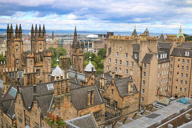 Arrival Transfer: Airport EDI to Edinburgh by Luxury Van - Safety and comfort procedures