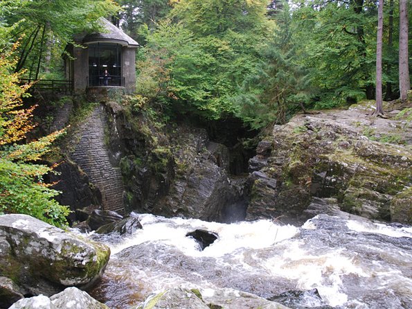 Best of Scotland in a Day Very Small Group Tour from Edinburgh - What the guides add to the day