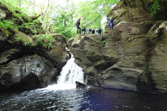 Canyoning Half-Day Trip at Keltneyburn from Aberfeldy - Getting Into the Water With a Guide
