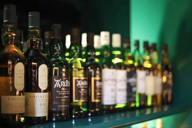 Cellar Of Scotland Walking Tour, taste Edinburgh's finest drinks - Starting at The Guildford Arms near Saint Andrew Square