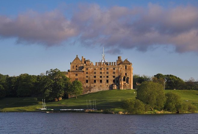 Central Highlands lochs Stirling Whisky private driving - Key points at a glance