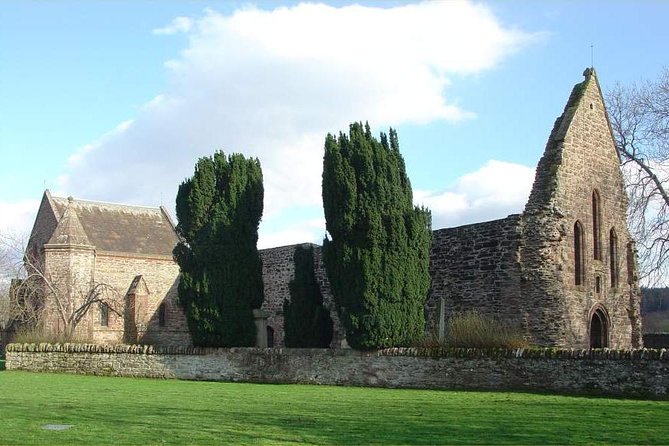 Clan Tour - OUTLANDER series and Loch Ness - Loch Ness, with a short dose of mystery