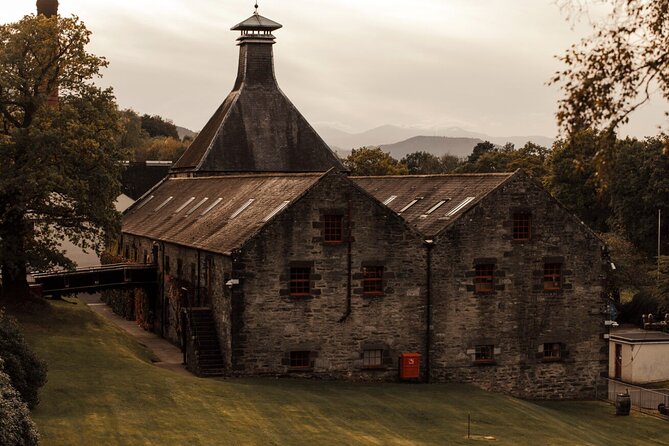 Create Your Own Scotch Whisky - The guides make the short format work