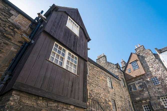 Curious Tales of the Royal Mile - Private Walking Tour - Why Edinburgh’s odd stories make a good walking tour