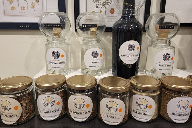 Distill a Bottle of Rum on mini copper stills - Choosing 10 botanicals for your own flavour