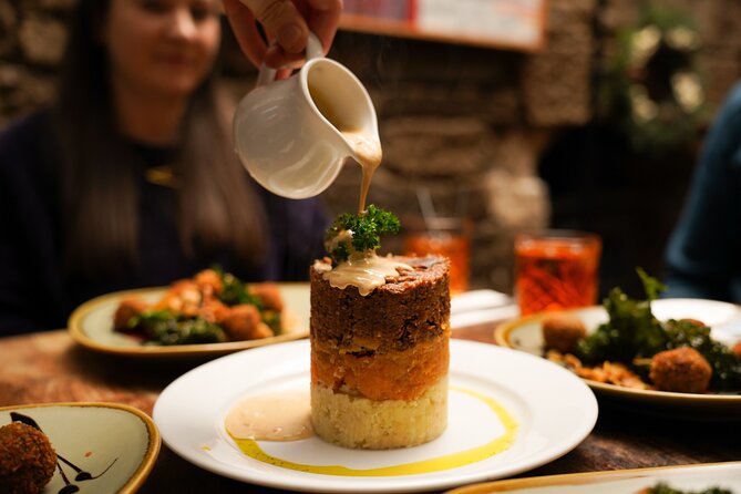 Eating Edinburgh: Old Town Food & Drinks Tour - Starting near St Andrew Square