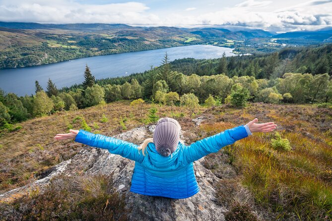 Edinburgh: 3-Day Wild Skye & Loch Ness Hunter Tour with Hostel - Day two: Eilean Donan and the long Skye circuit