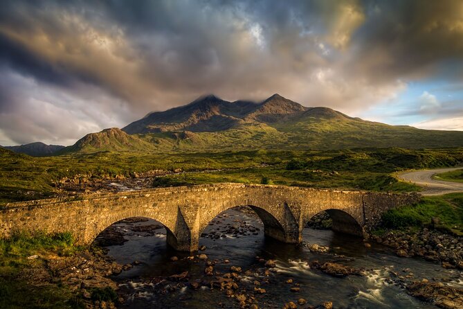 Edinburgh:5-Day Isle of Skye, Inverness & Loch Ness Tour w/Hostel - Day four: Loch Ness, Beauly, and Culloden