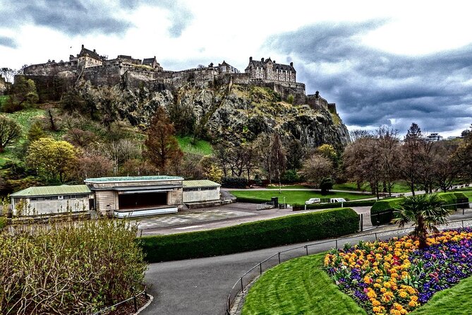 Edinburgh Castle Guided Tour - Tickets Included - Starting Along Edinburgh’s Royal Mile