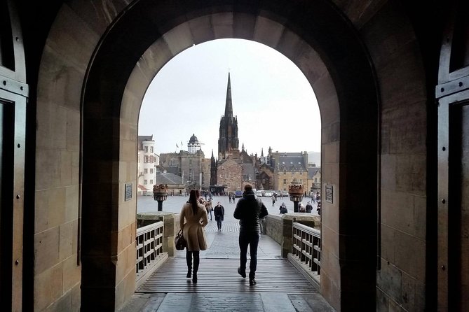 Edinburgh Castle Guided Walking Tour in English - Key Things to Know Before You Book