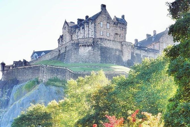 Edinburgh Castle Guided Walking Tour in English - Wind, Rain, and Uneven Stone
