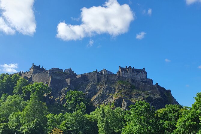 Edinburgh Castle Highlights Tour with Tickets, Map, and Guide - The One O’Clock Gun and the castle’s working role