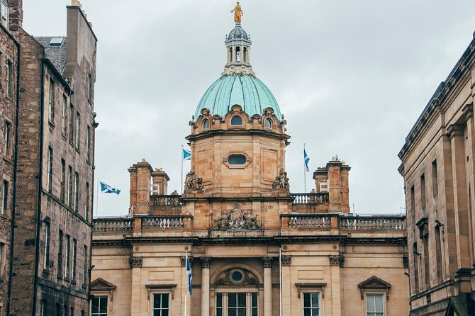 Edinburgh Castle & Old Town Small Group Guided Tour - Walking the ancient approach to Edinburgh Castle
