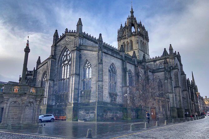 Edinburgh Experience By Car - Thirty minutes in Edinburgh Old Town
