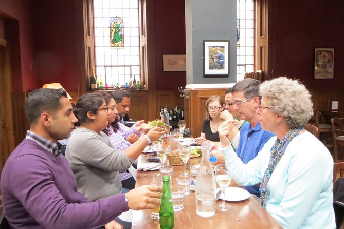 Edinburgh Food & Drink Tour with EatWalk Tours - Starting at St Giles Street