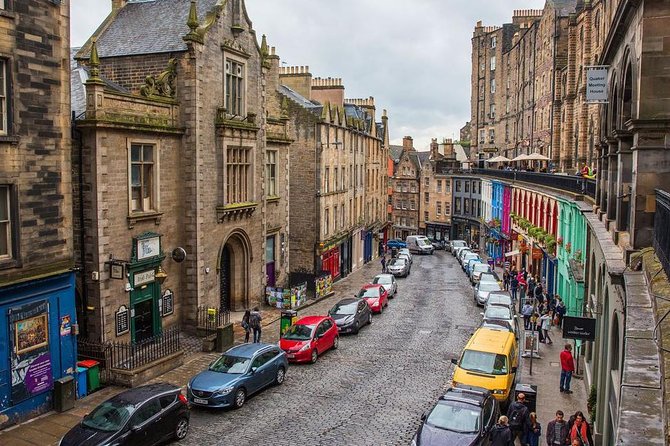 Edinburgh Half Day Tour (Private Chauffeur) - Grassmarket and the castle view