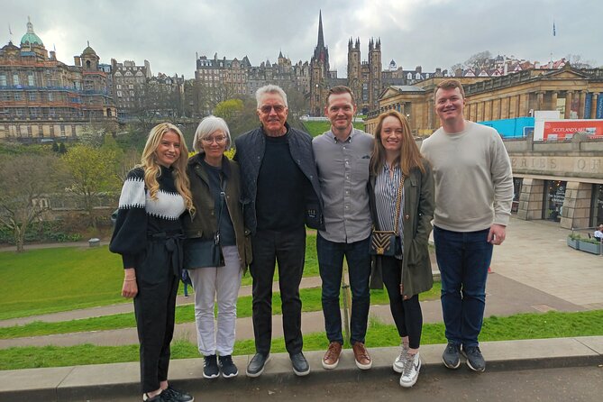 Edinburgh: History & Culture - Private Walking Tour - The Scottish Parliament and Holyroodhouse