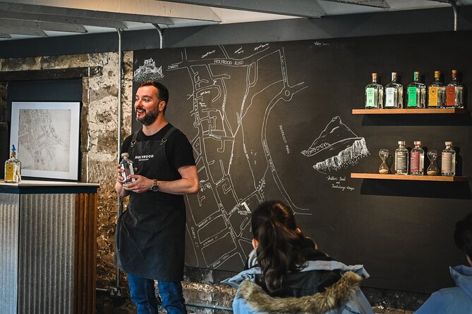 Edinburgh: Holyrood Distillery Whisky and Gin Tour & Tasting - Finding 19 St Leonard’s Lane