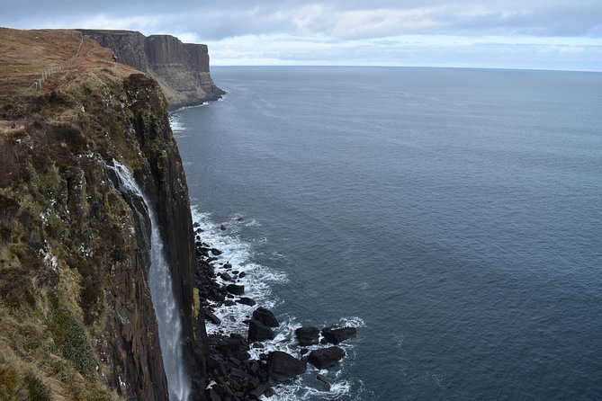 Edinburgh: Isle of Skye, Highlands and Loch Ness 3-Day Tour - Eilean Donan and Loch Ness on the return