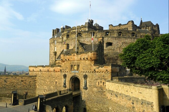 Edinburgh Luxury Private Day Tour | The Royal Experience - Edinburgh Castle deserves the longest stop