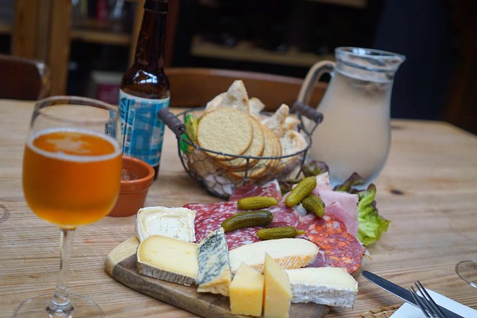 Edinburgh Luxury Private Food & Drink Tour with Eat Walk Tours - Starting in the West End, where Edinburgh turns polished