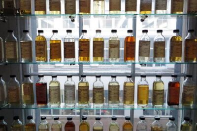 Edinburgh Luxury Private Food & Drink Tour with Eat Walk Tours