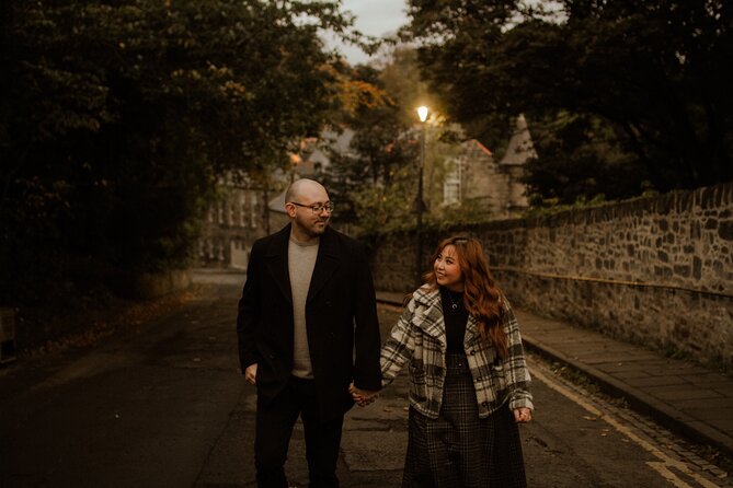 Edinburgh Photo Shoot - capture your memories ! - Posing help for people who dislike cameras