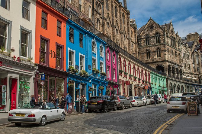 Edinburgh Photography Masterclass - Private Photography Lesson - Night photography with cars, boats, and portraits