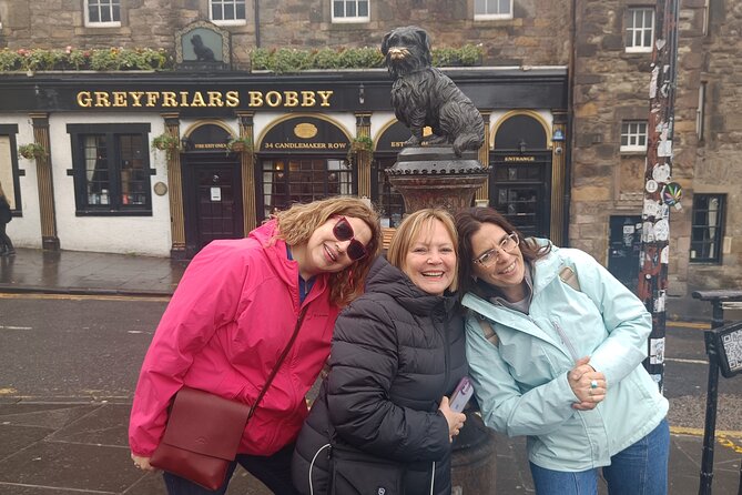 Edinburgh Private Walking Tour in Spanish - National Museum of Scotland and Greyfriars Kirk