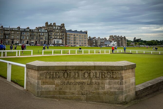 Edinburgh Shore Excursion to St Andrews and the East Neuk of FIfe - Falkland in 45 minutes