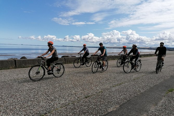 Edinburgh Sky to Sea Bike or E-Bike Tour with Transfer by TBC - Returning through Georgian Edinburgh
