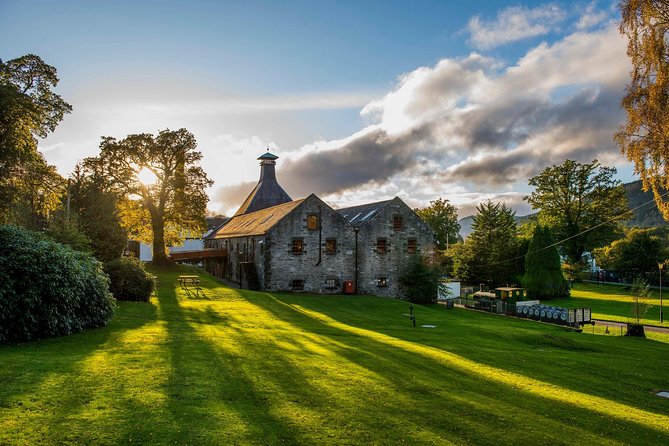 Edinburgh: The Ultimate Whisky Experience Tour - Aberfeldy village gives you room to breathe