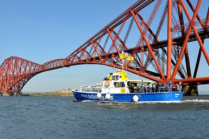 Edinburgh Three Bridges Cruise - What the 90-minute cruise feels like