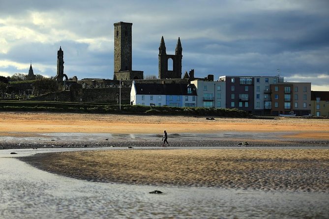 Edinburgh to St Andrews private driving tour - Crail Harbour brings in the Fife coast