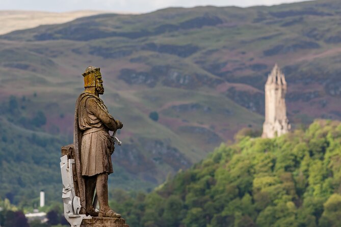 Edinburgh: West Highlands Privately Guided Day Tour in Luxury MPV - Kilchurn Castle beside Loch Awe