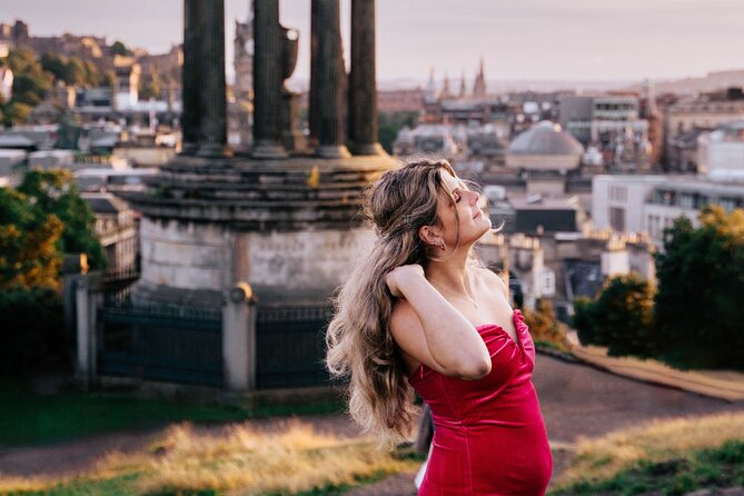 Elegant Professional Private Photoshoot Tour in Edinburgh - Finishing above Edinburgh on Calton Hill