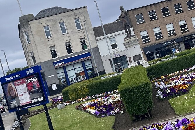 Escape Burns' Hame Toun: Outdoor Puzzle Game in Ayr - The cultural stop at 21 New Bridge Street