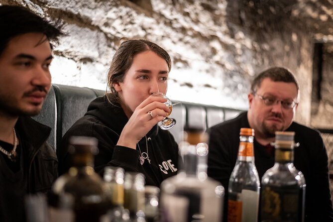 Evolution of Gin and Underground Gin Tasting in Edinburgh | 1hr - Four pours tracing gin from aqua vitae to Scotland