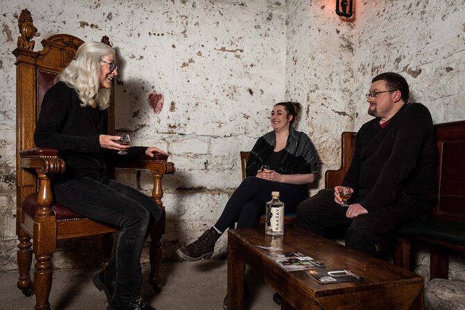 Evolution of Gin and Underground Gin Tasting in Edinburgh | 1hr - Helpful timing and booking advice