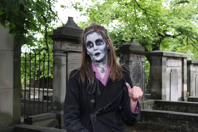 Extreme Paranormal Underground Ghost Tour in Edinburgh - Why Edinburgh Works So Well After Dark