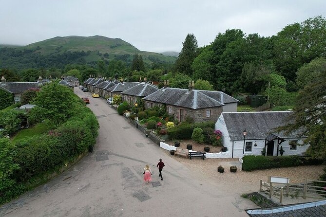 From Edinburgh: Argyll, Castles & West Highlands Day Tour - Tyndrum and the road toward Rannoch Moor