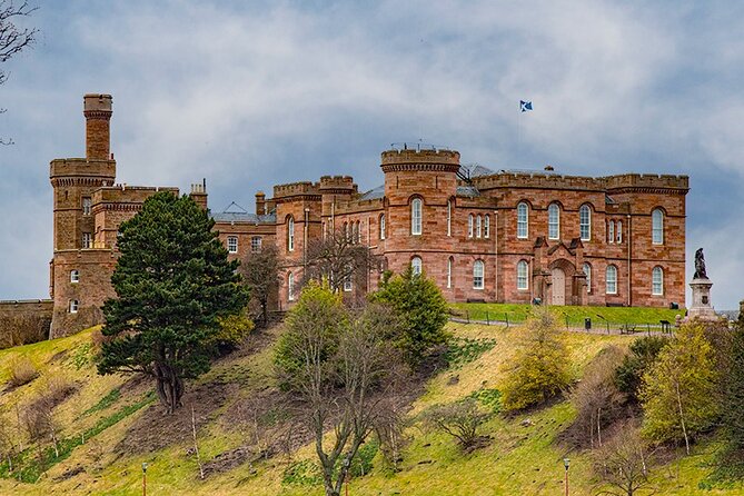 From Inverness to Loch Ness , Cawdor Castle , Culloden and more - Key points to know before booking